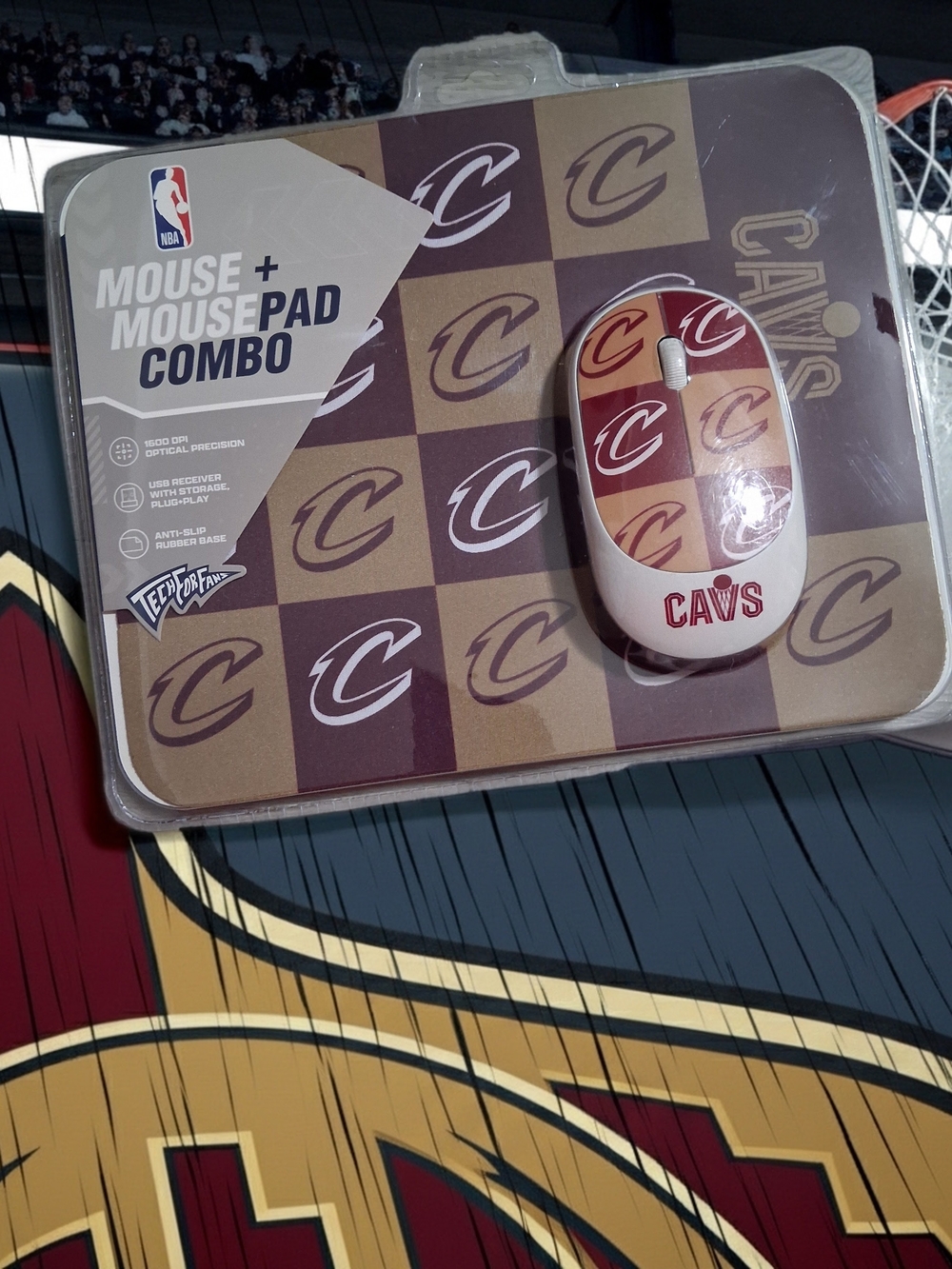 NBA Cleveland Cavaliers Red and Blue Wireless Mouse with Matching Mousepad